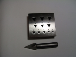 Chatonnière triangulaire 12