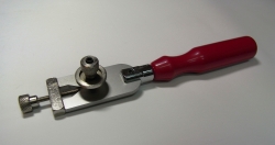 Outils à limer les charnières